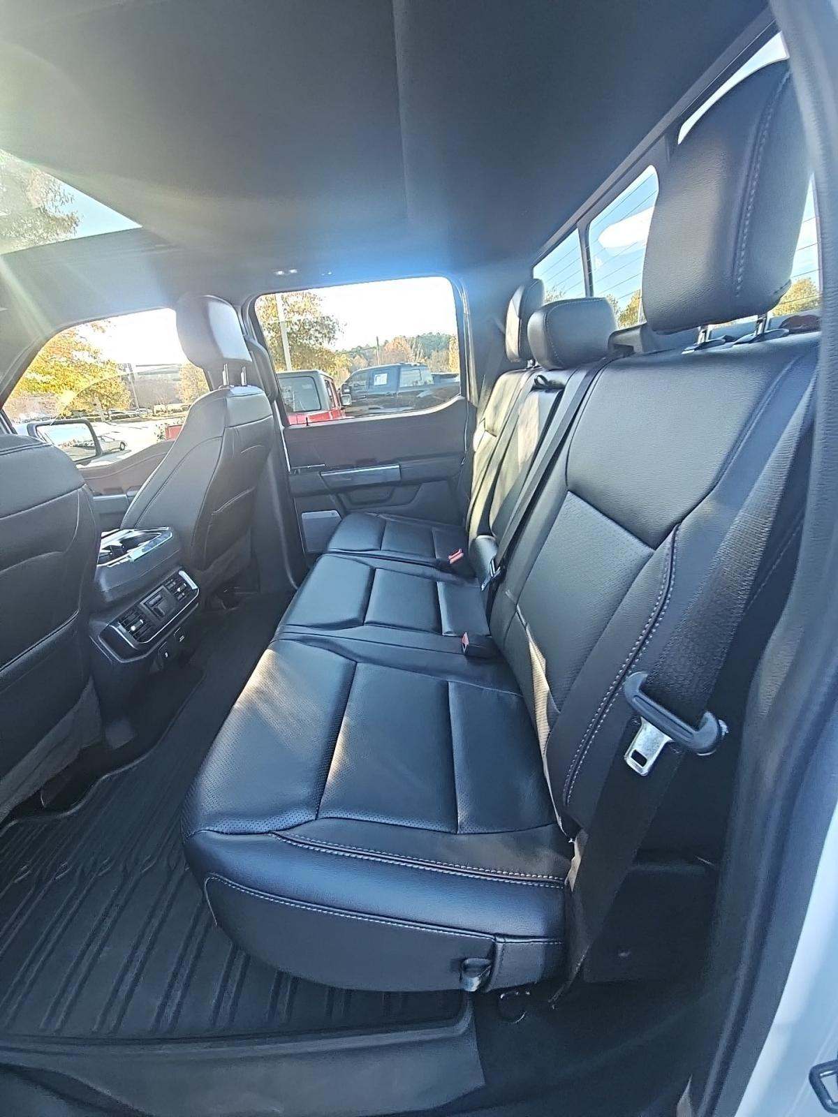 2023 Ford F-150 Lariat AWD