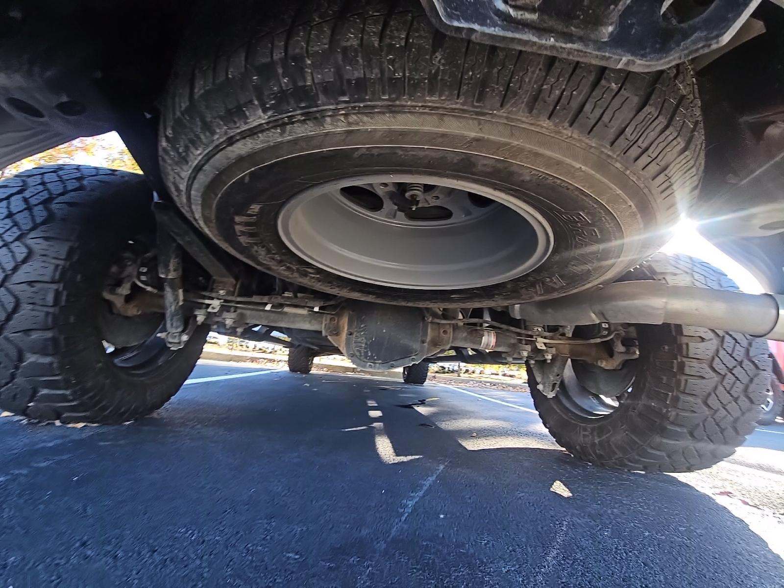 2023 Ford F-150 Lariat AWD