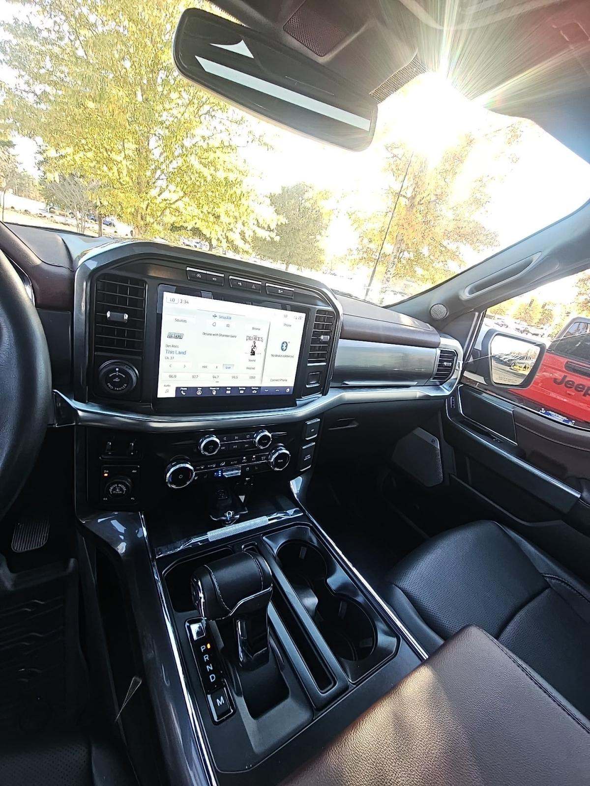 2023 Ford F-150 Lariat AWD