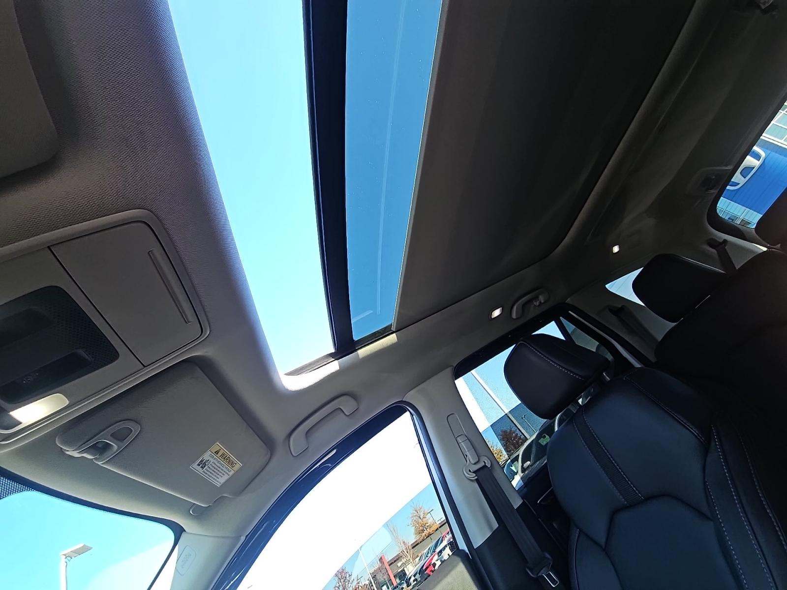 2024 Honda Pilot Touring FWD