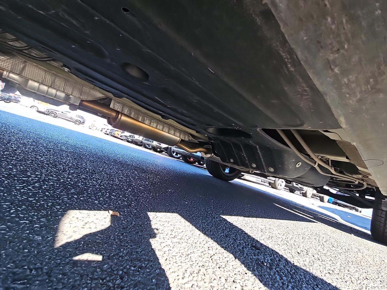 2022 Honda Pilot Touring FWD