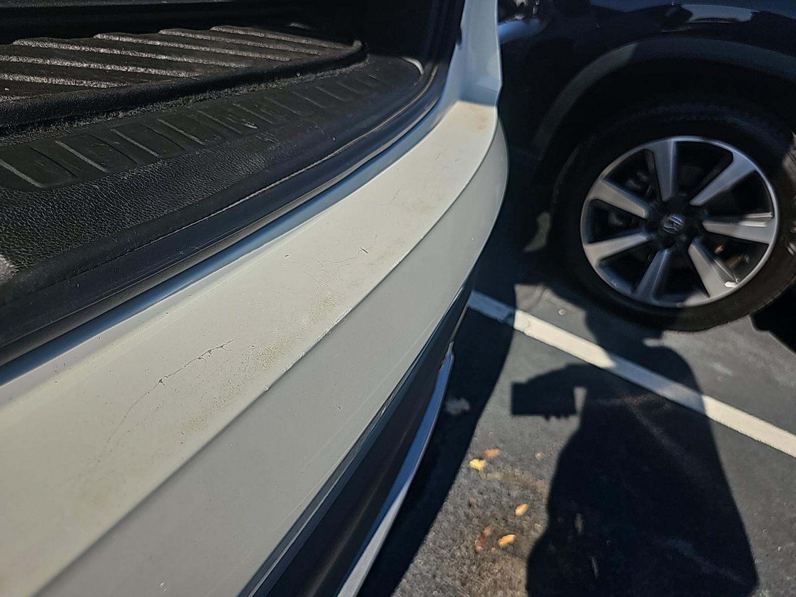 2022 Honda Pilot Touring FWD