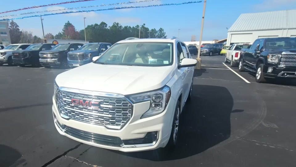 2024 GMC Terrain Denali 5SA
