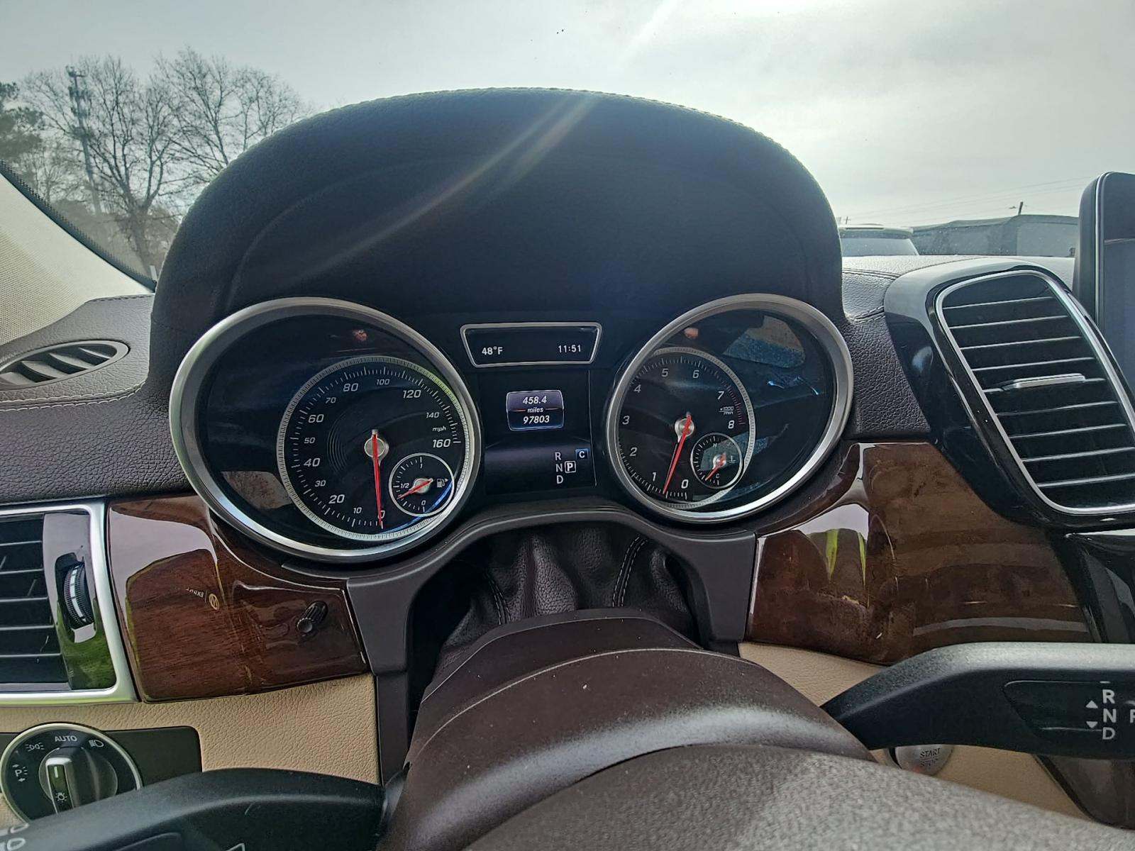 MERCEDES-BENZ GLS - 5