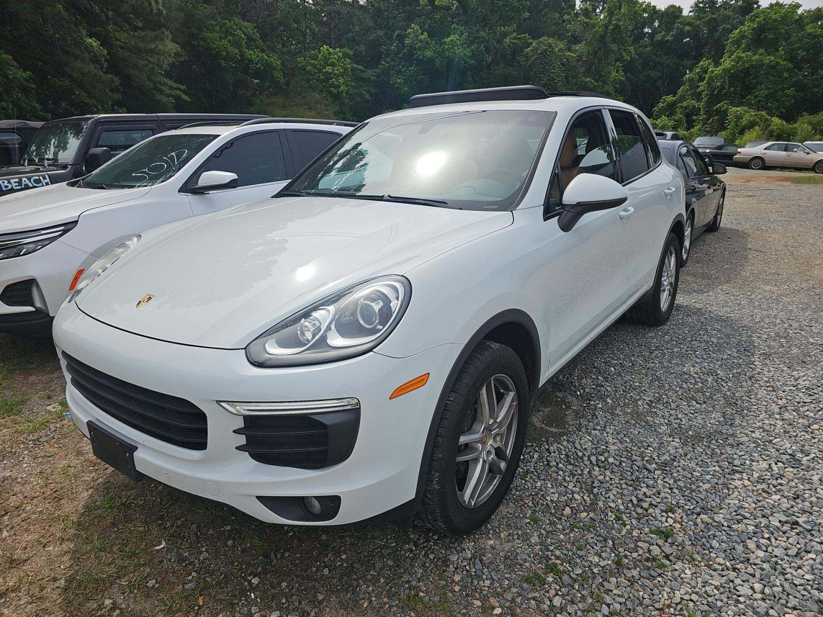 PORSCHE CAYENNE - 1