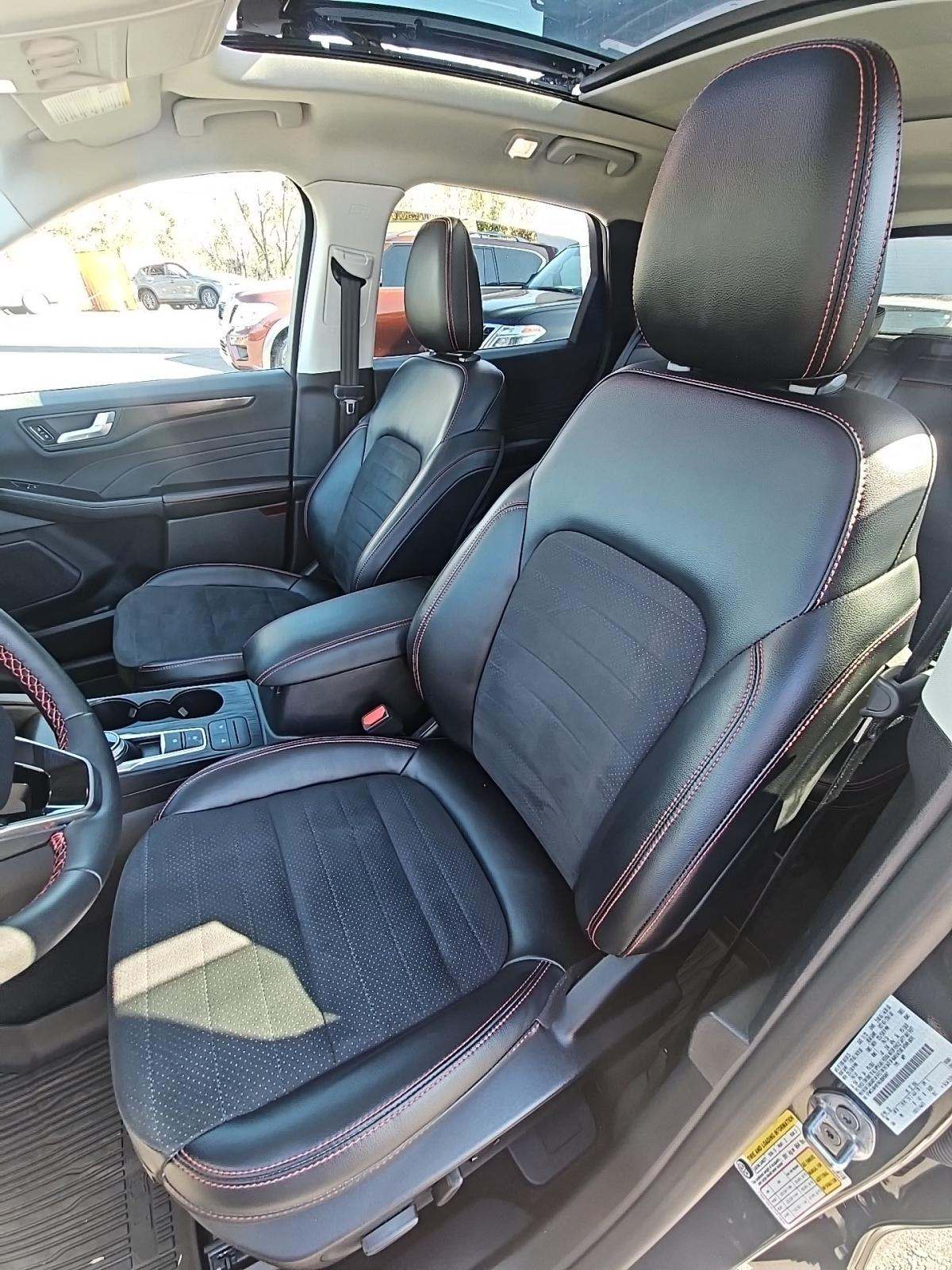 2022 Ford Escape SEL AWD