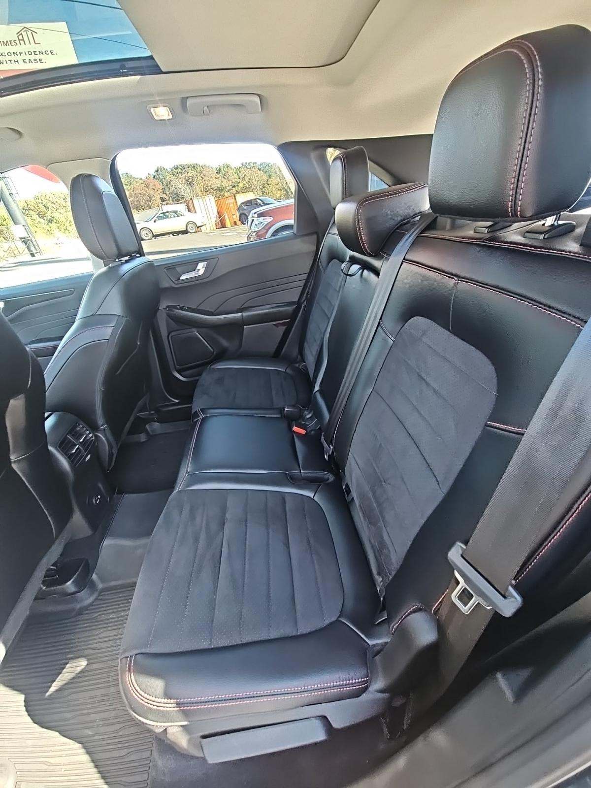 2022 Ford Escape SEL AWD