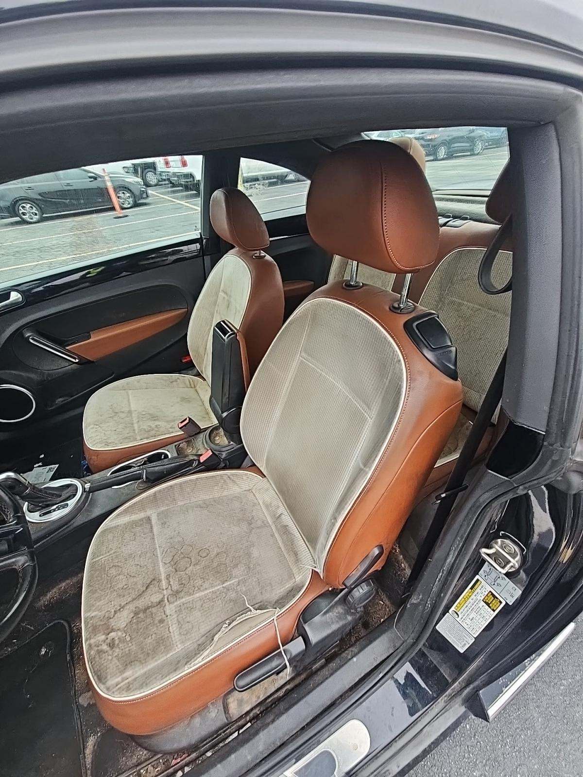 2016 Volkswagen Beetle 1.8T Classic FWD