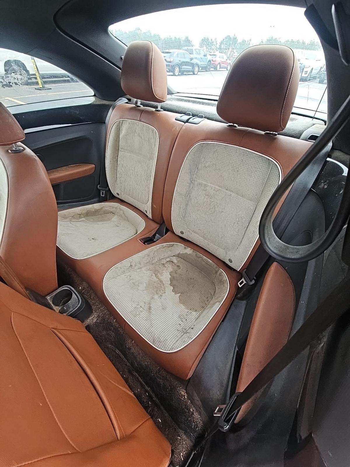 2016 Volkswagen Beetle 1.8T Classic FWD