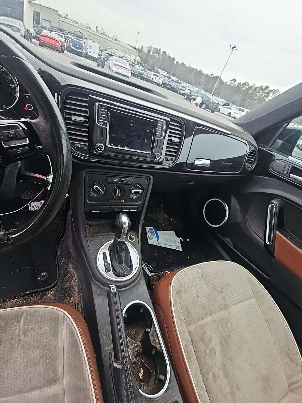 2016 Volkswagen Beetle 1.8T Classic FWD