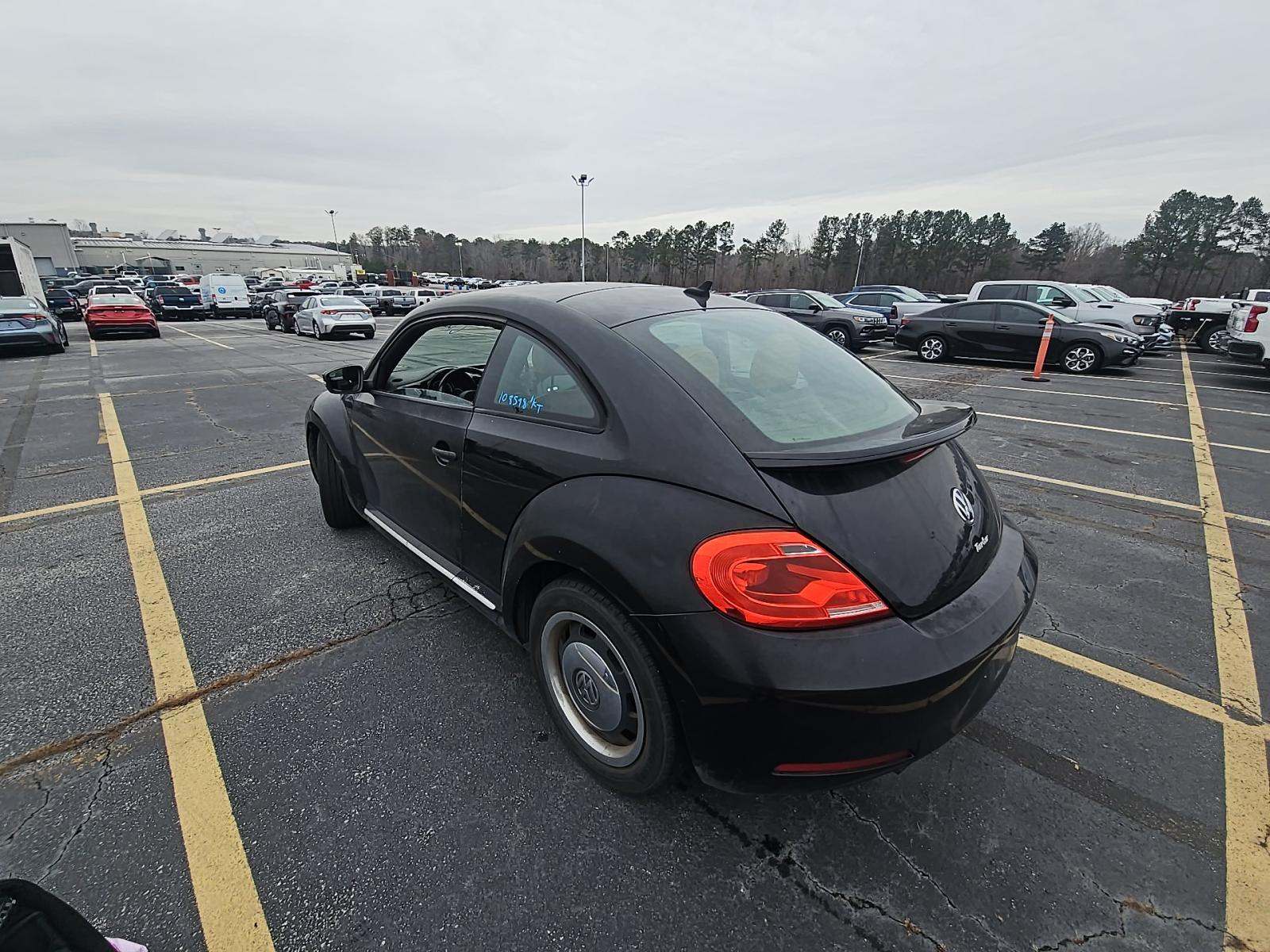 2016 Volkswagen Beetle 1.8T Classic FWD