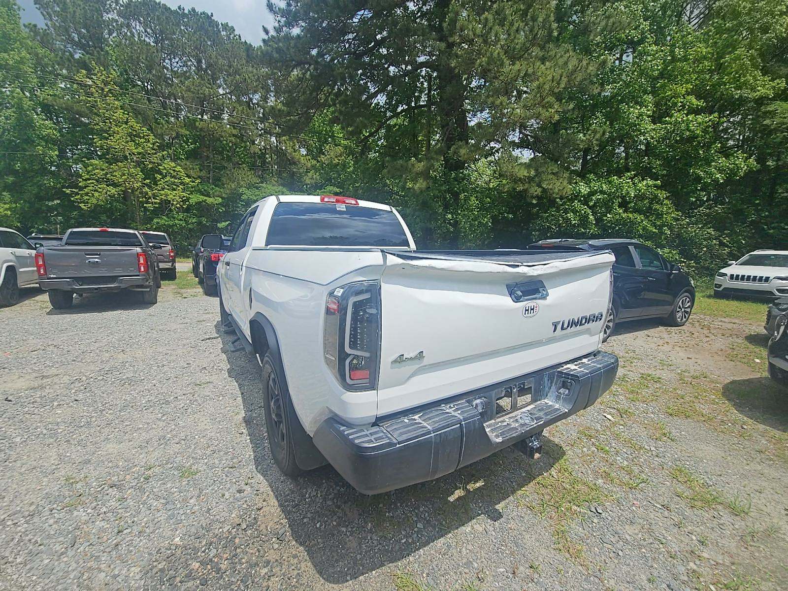 2016 Toyota Tundra SR AWD