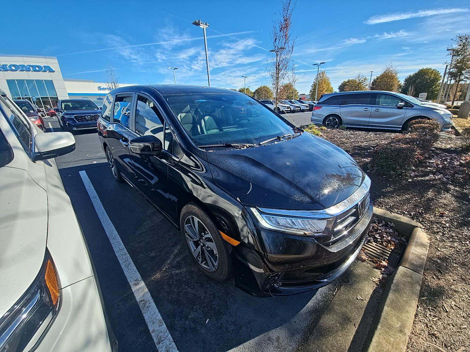 2024 Honda Odyssey Touring FWD