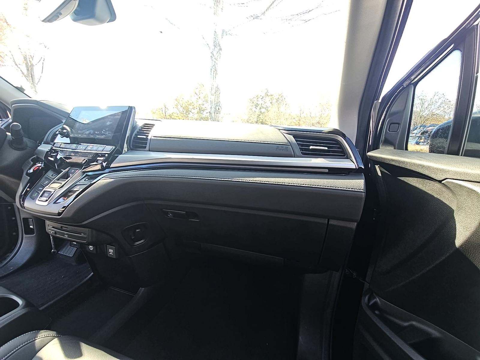 2024 Honda Odyssey Touring FWD