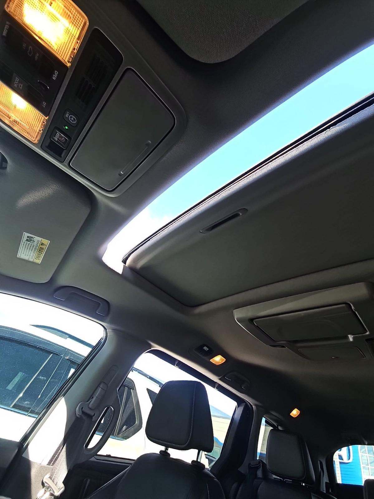 2024 Honda Odyssey Touring FWD