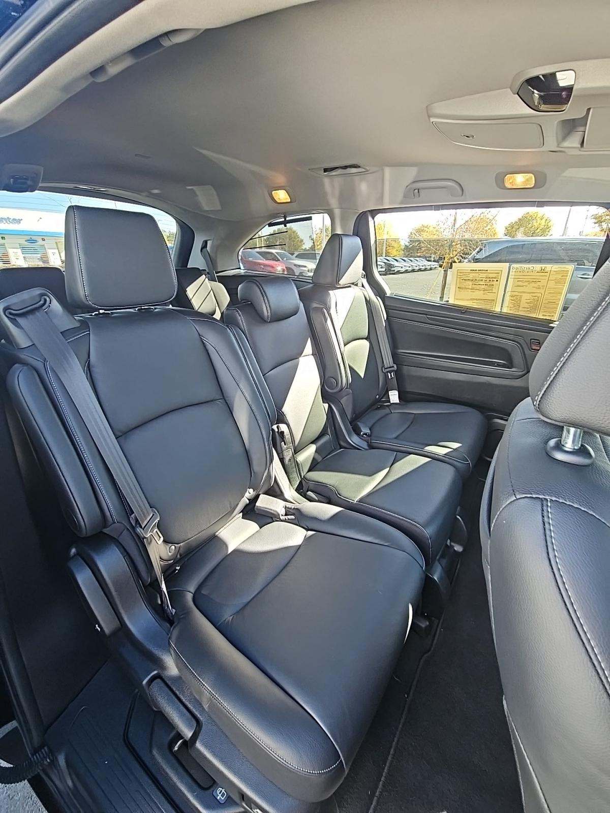 2024 Honda Odyssey Touring FWD