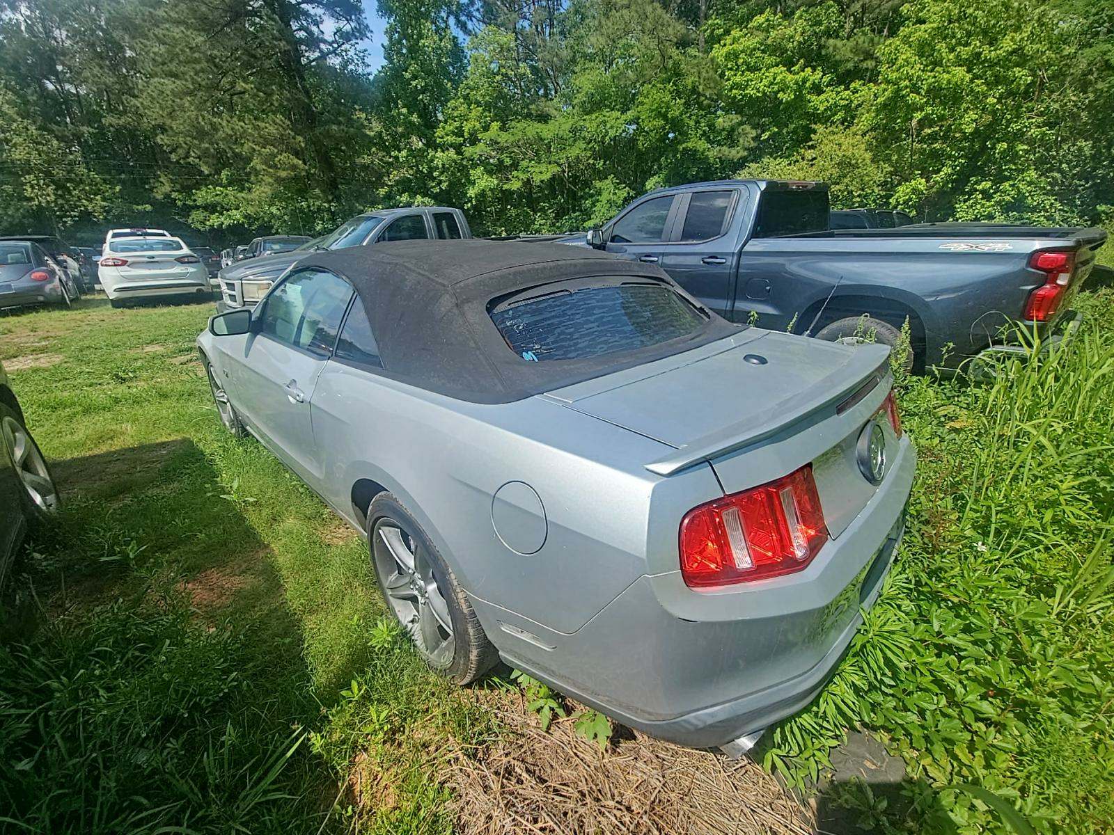 2010 Ford Mustang GT RWD