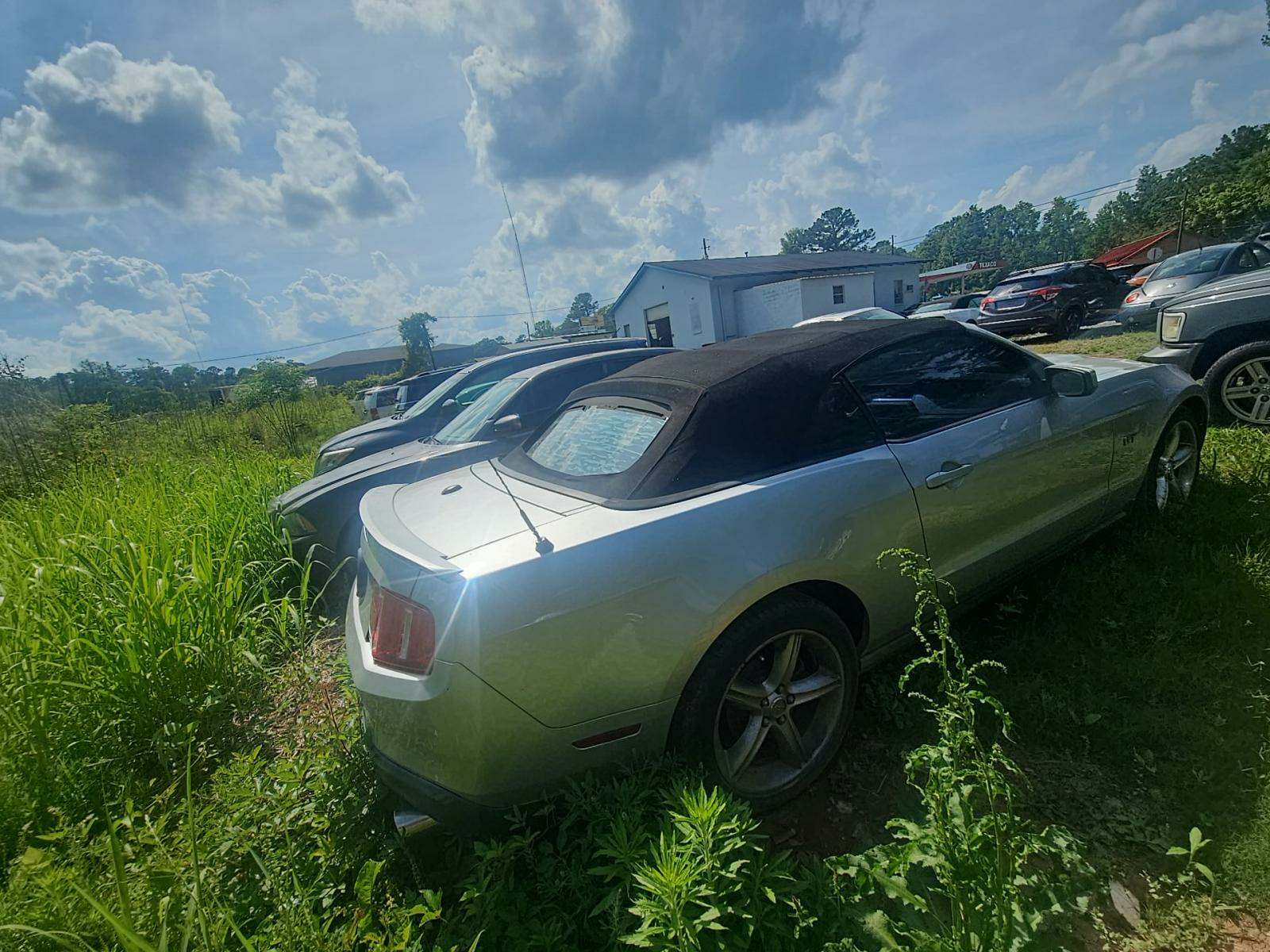 2010 Ford Mustang GT RWD