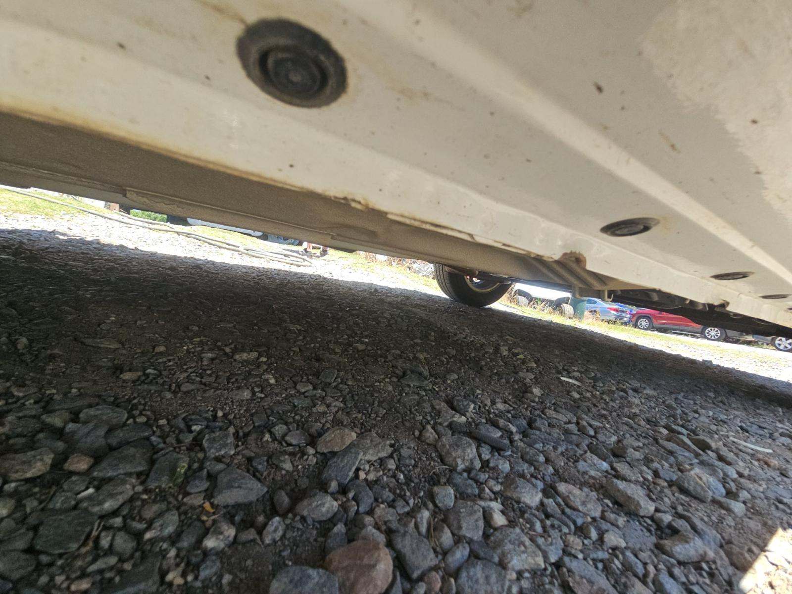 NISSAN VERSA - 7