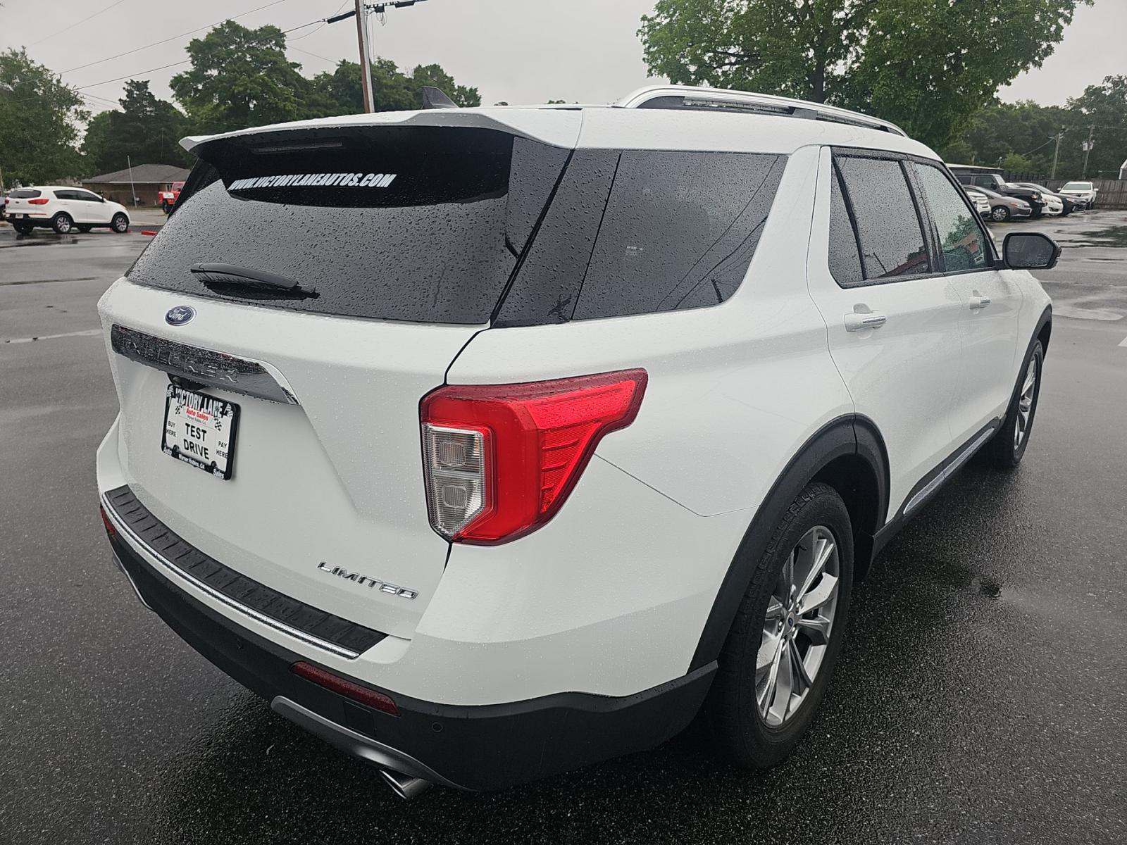 FORD EXPLORER - 3
