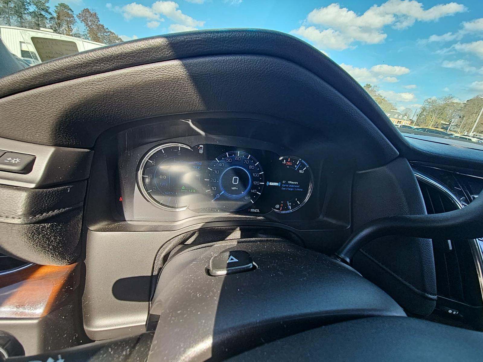 2017 Cadillac Escalade ESV Luxury AWD