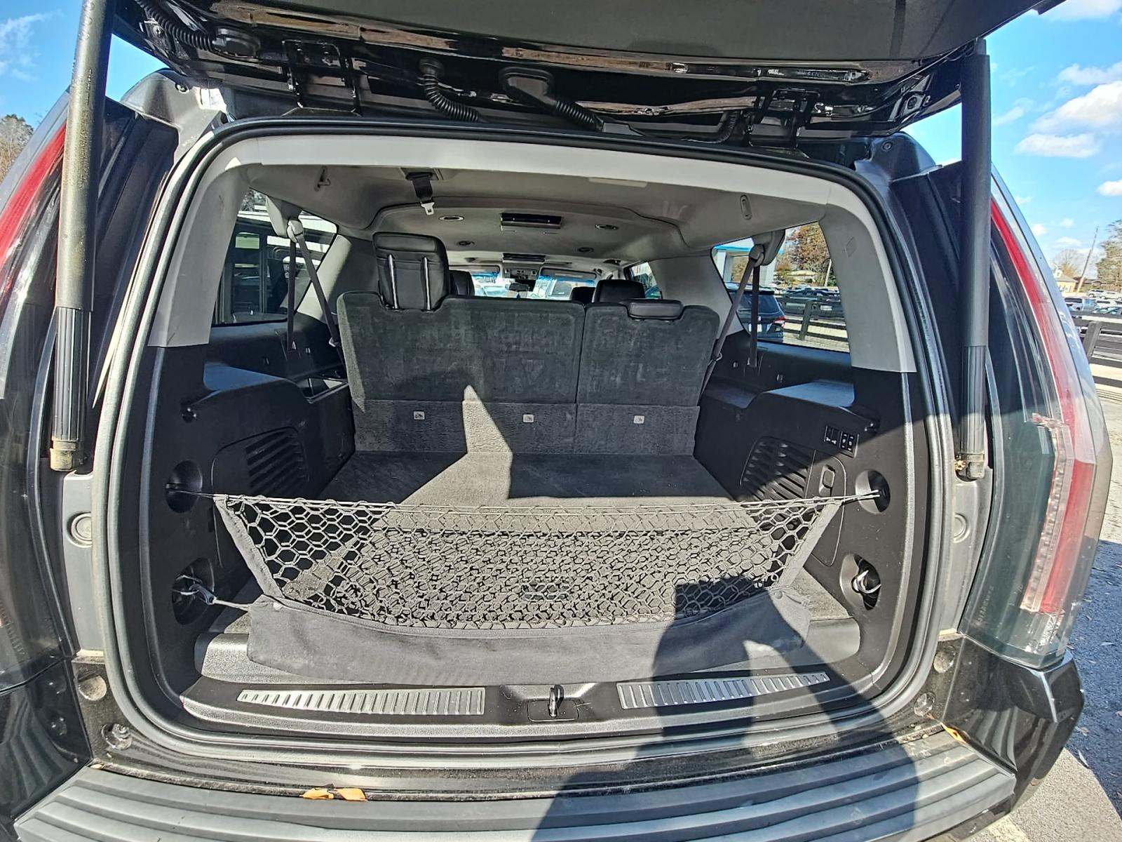 2017 Cadillac Escalade ESV Luxury AWD