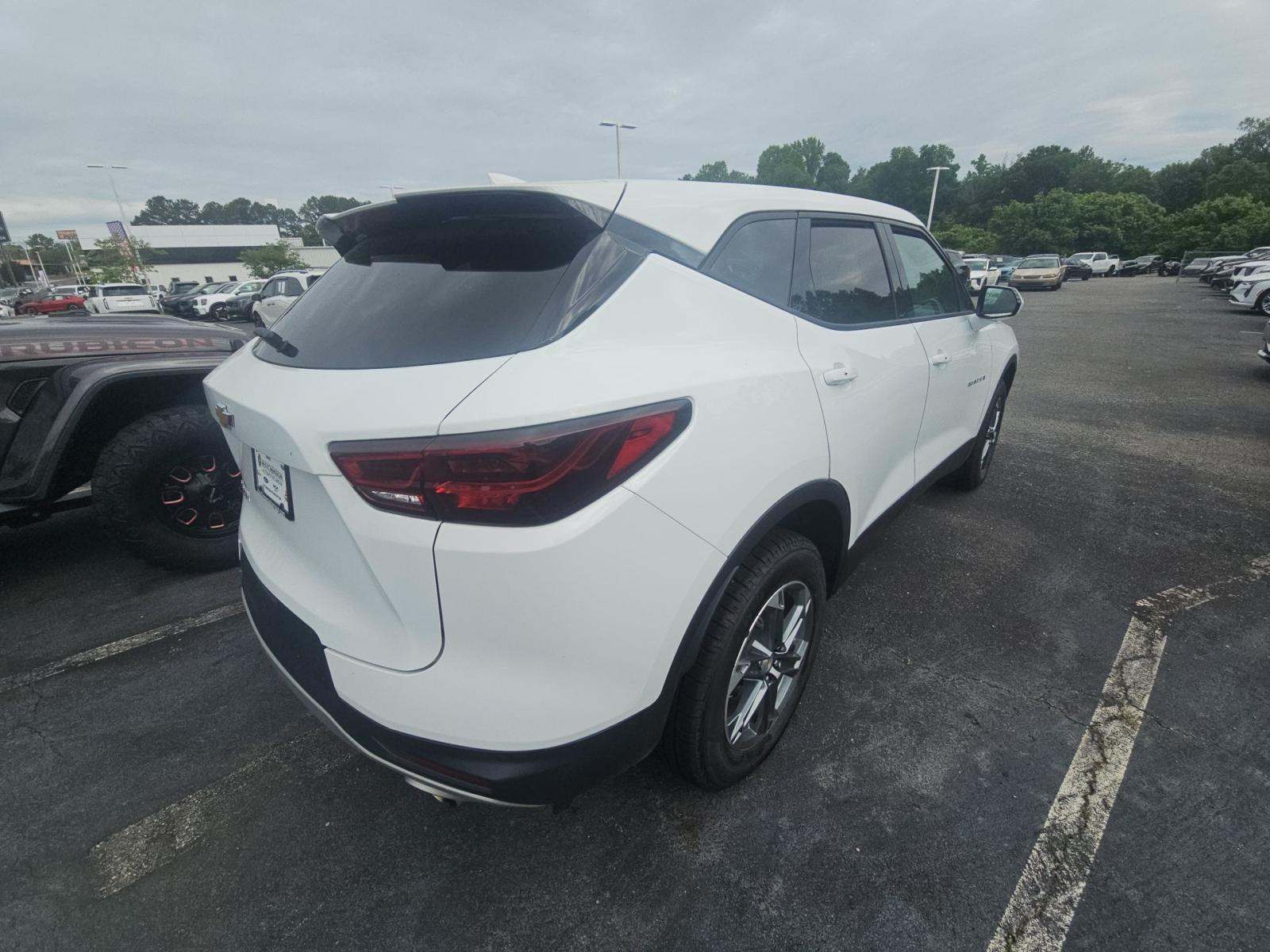 CHEVROLET BLAZER - 3
