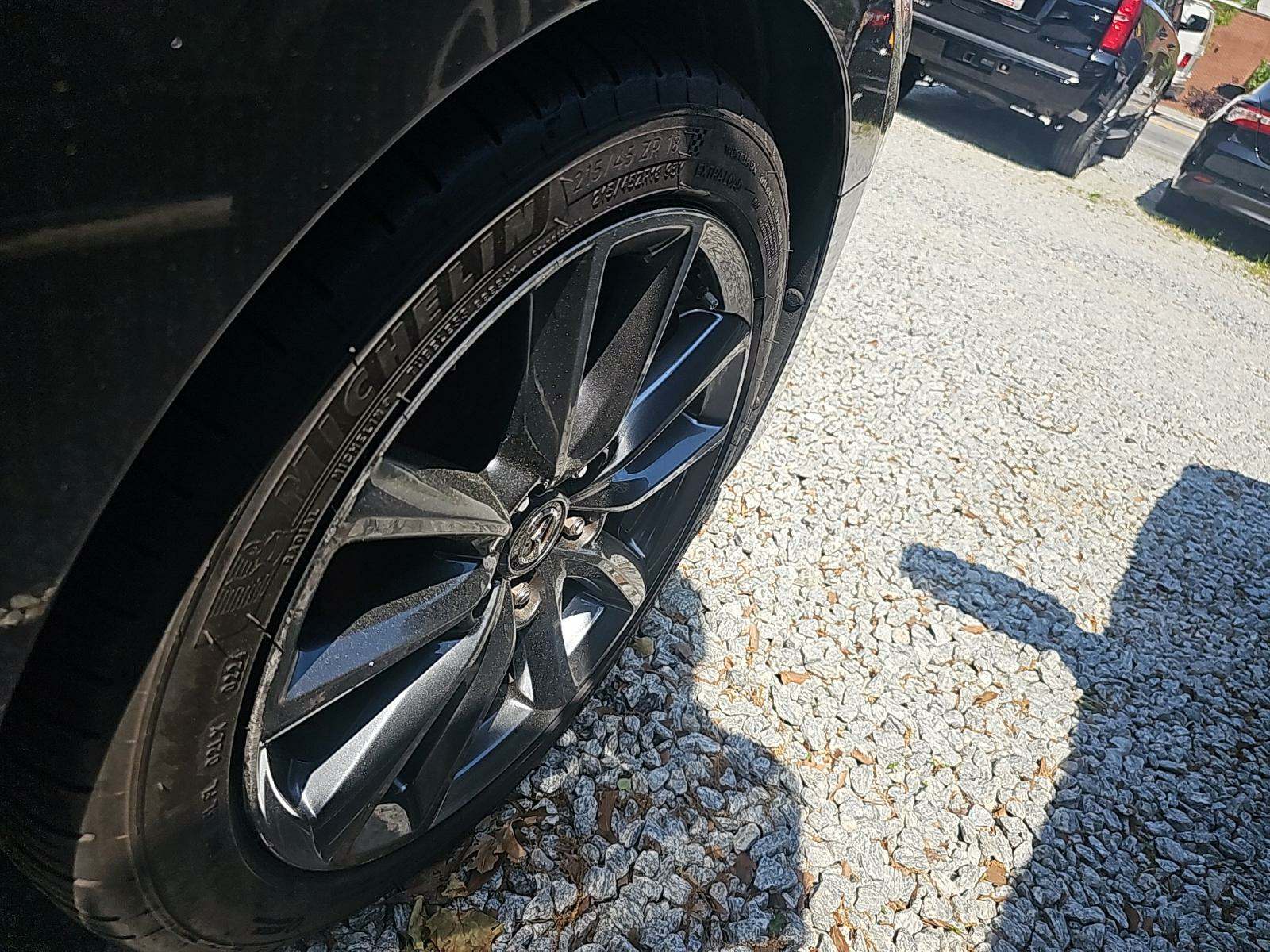 2019 MAZDA MAZDA3 Base FWD