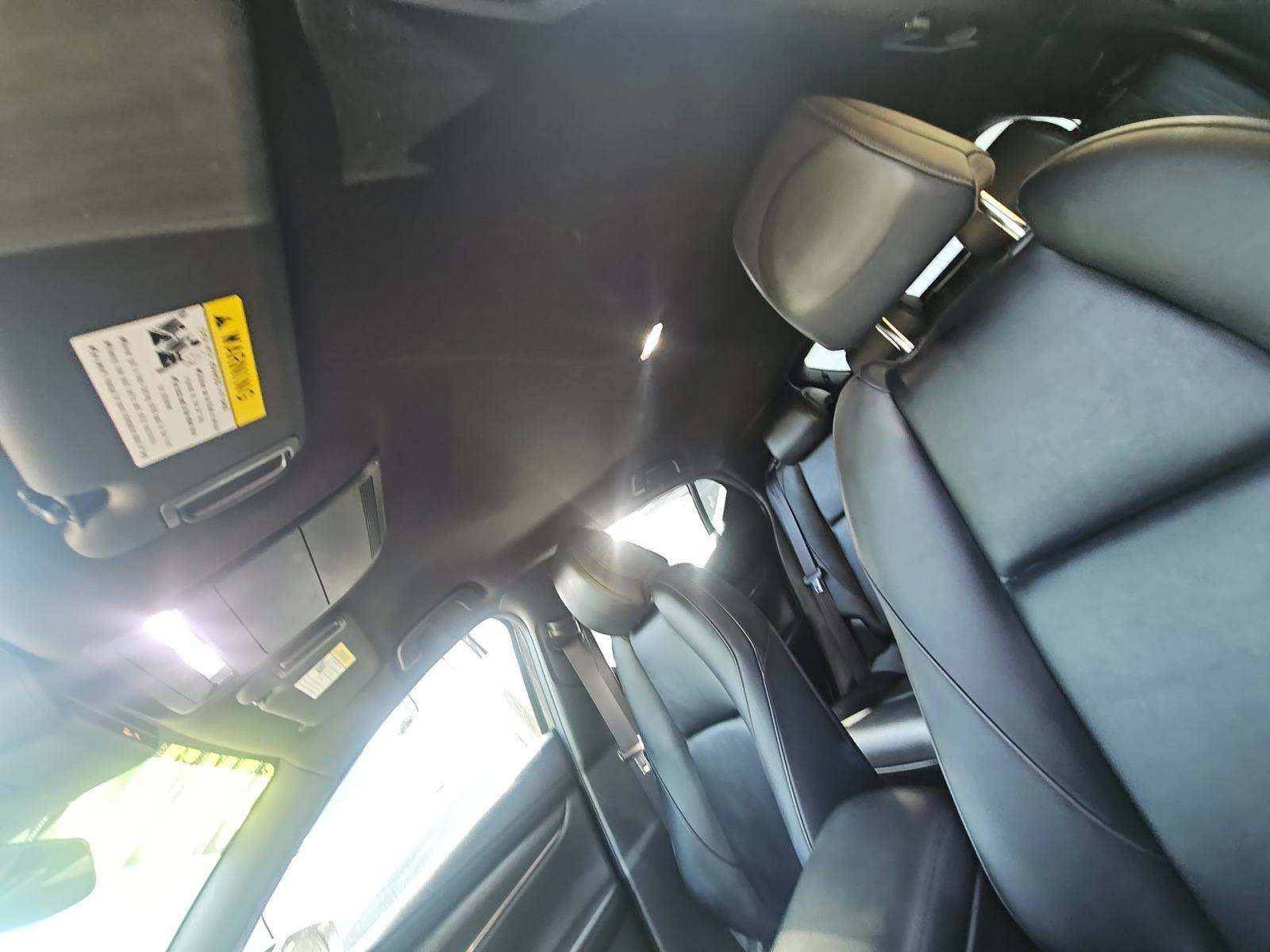 2019 MAZDA MAZDA3 Base FWD