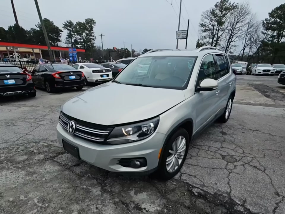 2015 Volkswagen Tiguan 2.0T SE FWD