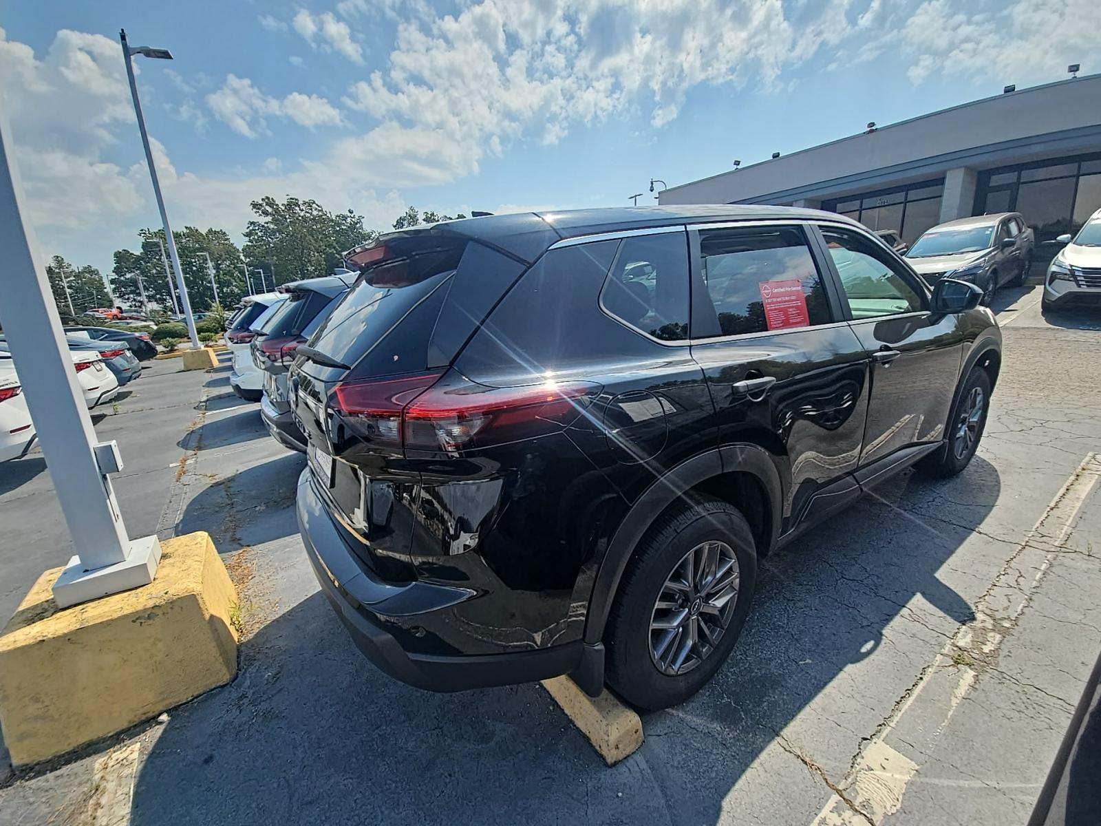 2025 Nissan Rogue S FWD