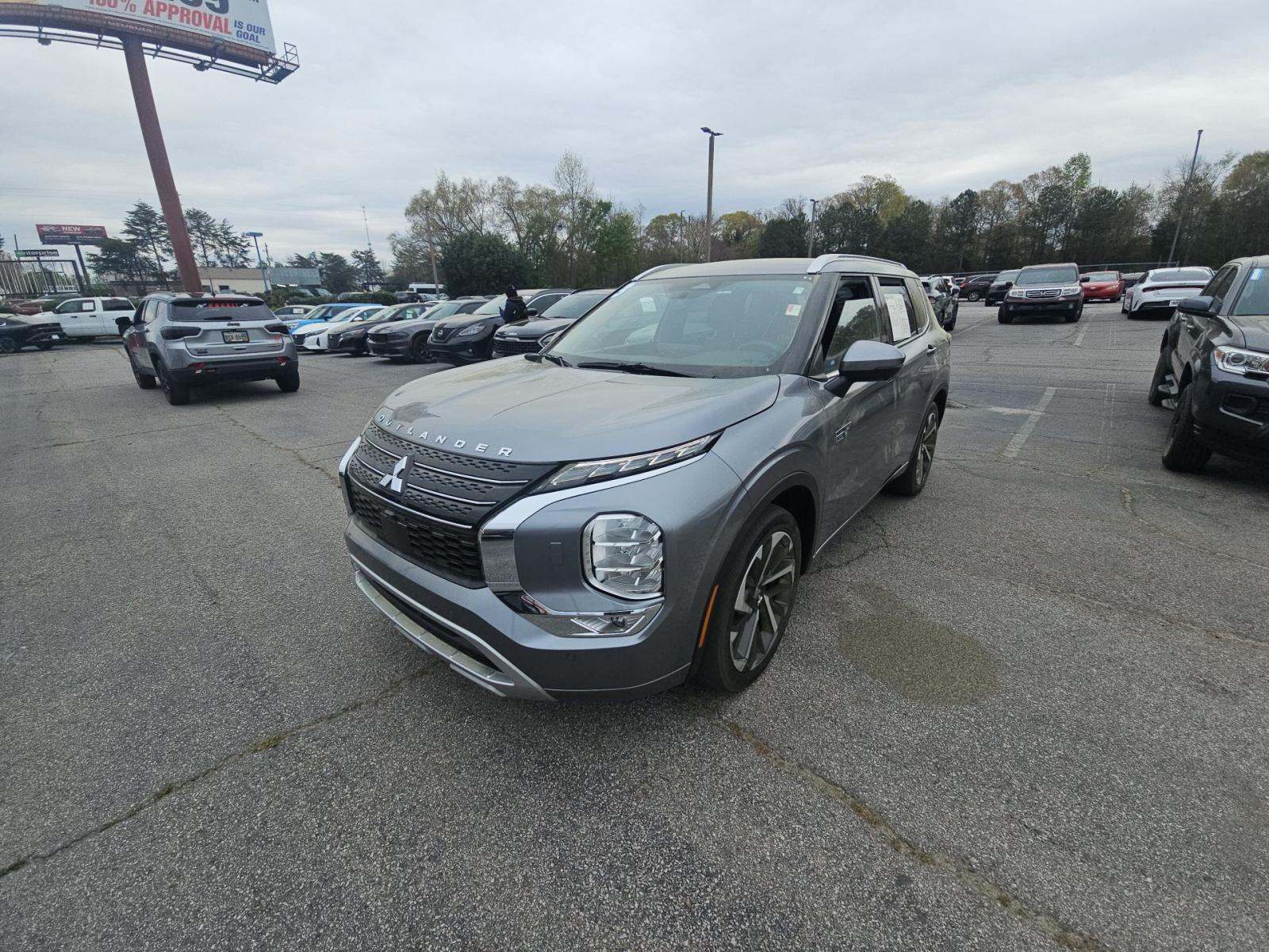2023 Mitsubishi Outlander PHEV SEL AWD