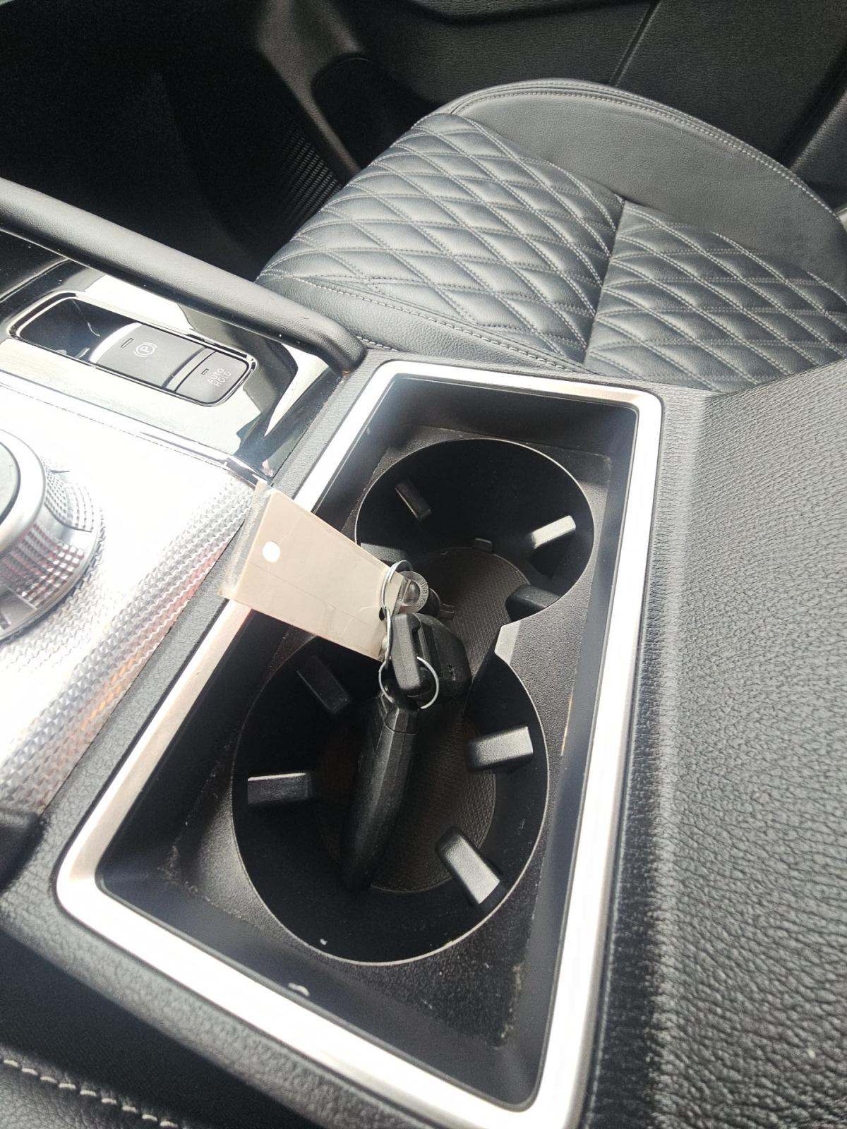 2023 Mitsubishi Outlander PHEV SEL AWD