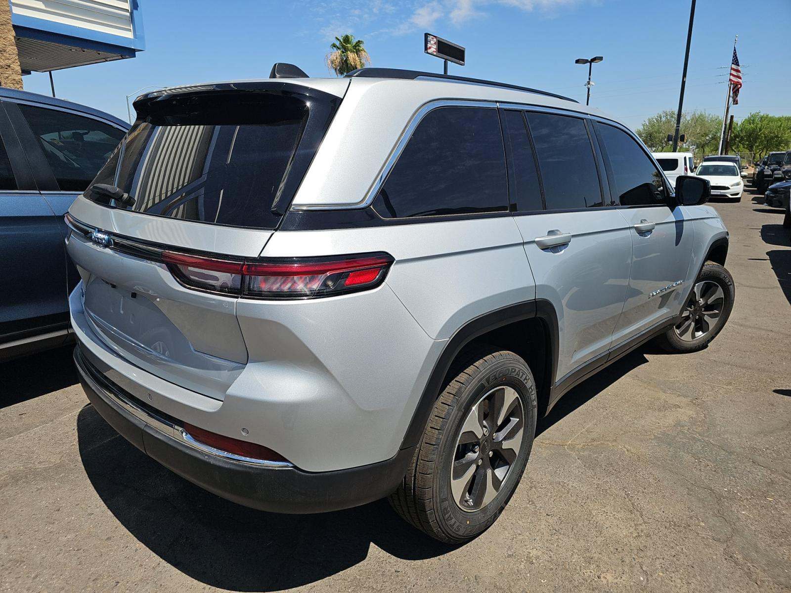 2022 Jeep Grand Cherokee 4xe AWD
