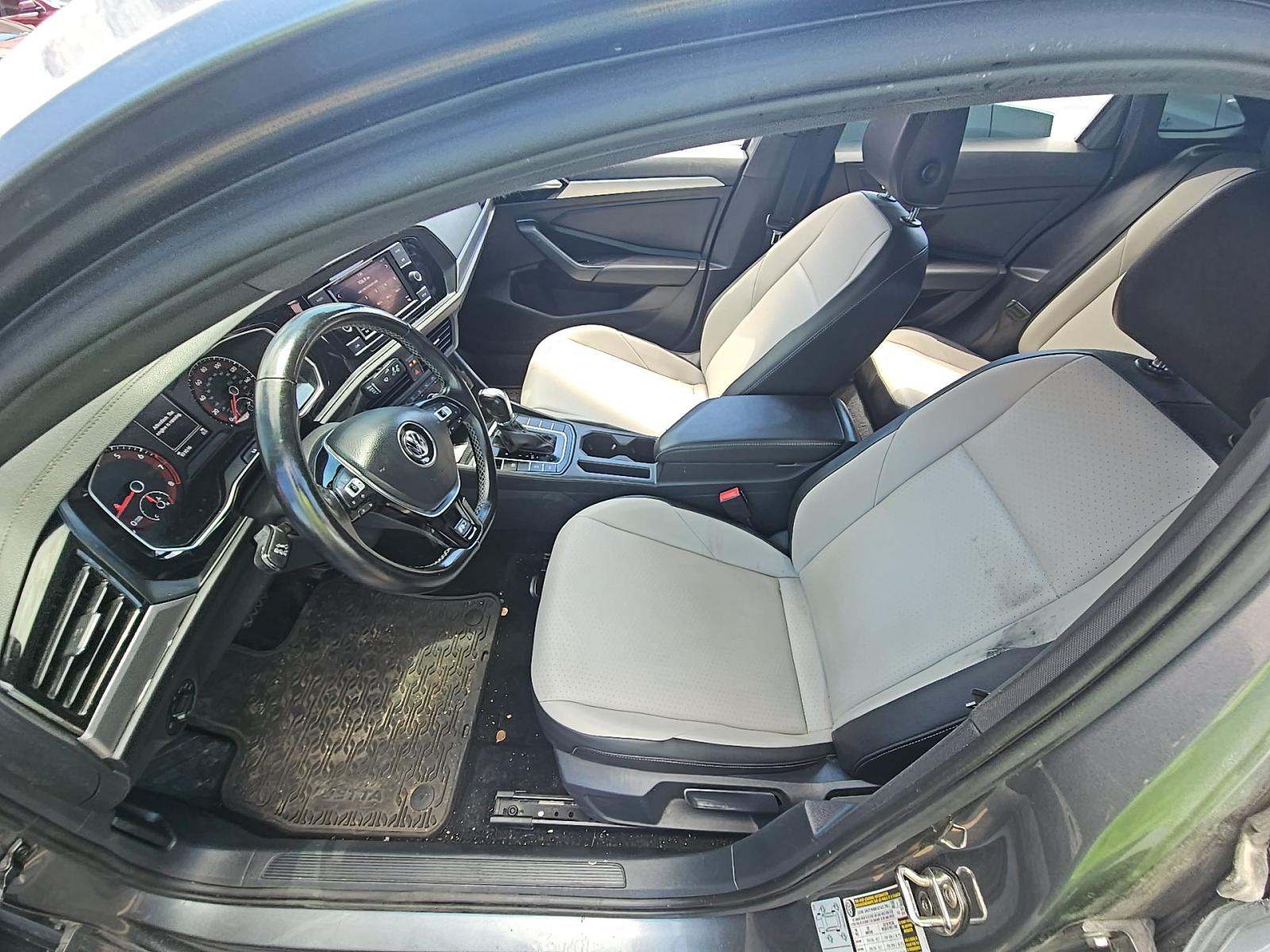 2019 Volkswagen Jetta 1.4T R-Line FWD