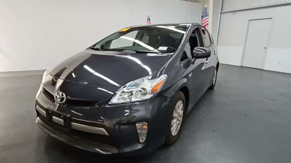 2014 Toyota Prius Plug-In Hybrid Advanced