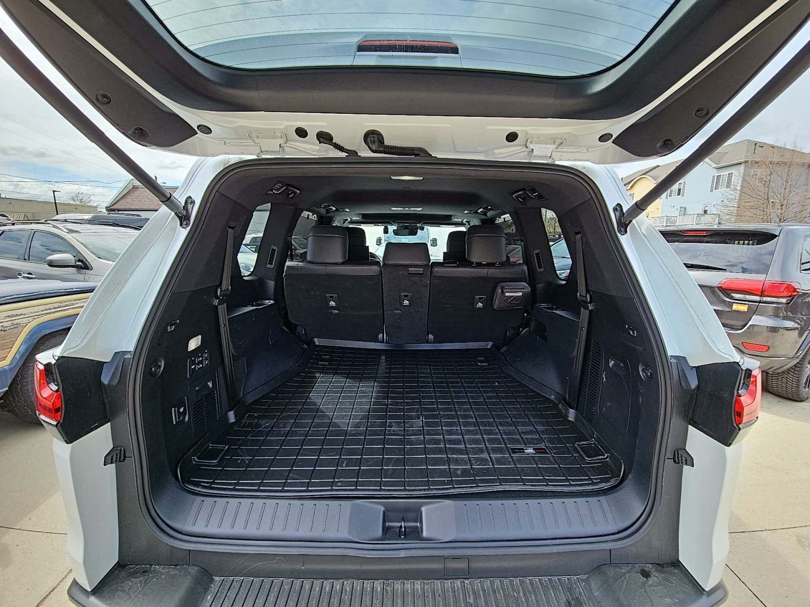 2024 Lexus LX LX 600 Luxury AWD