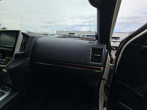 2019 Toyota Land Cruiser Base AWD