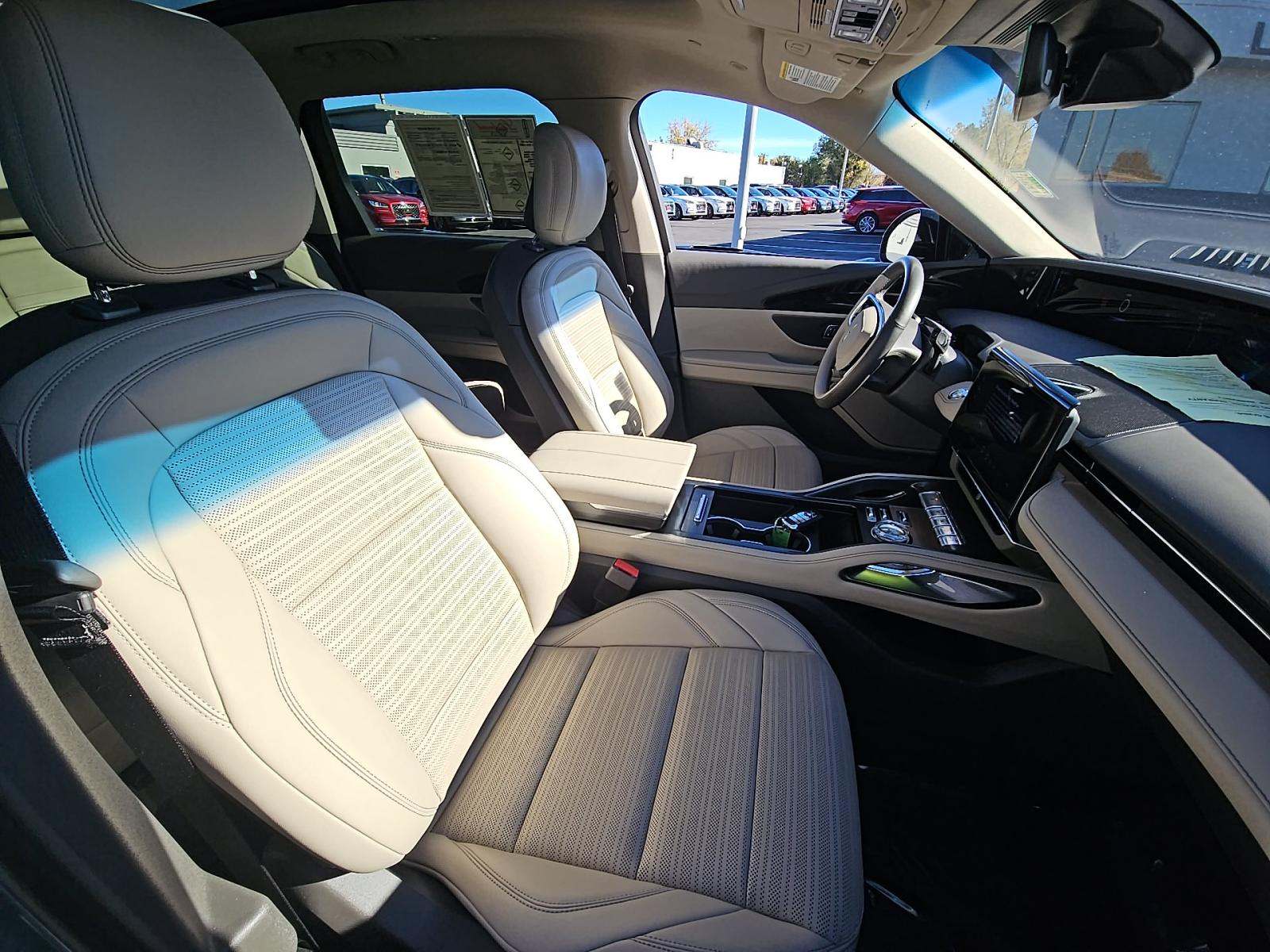 2024 Lincoln Nautilus Reserve AWD