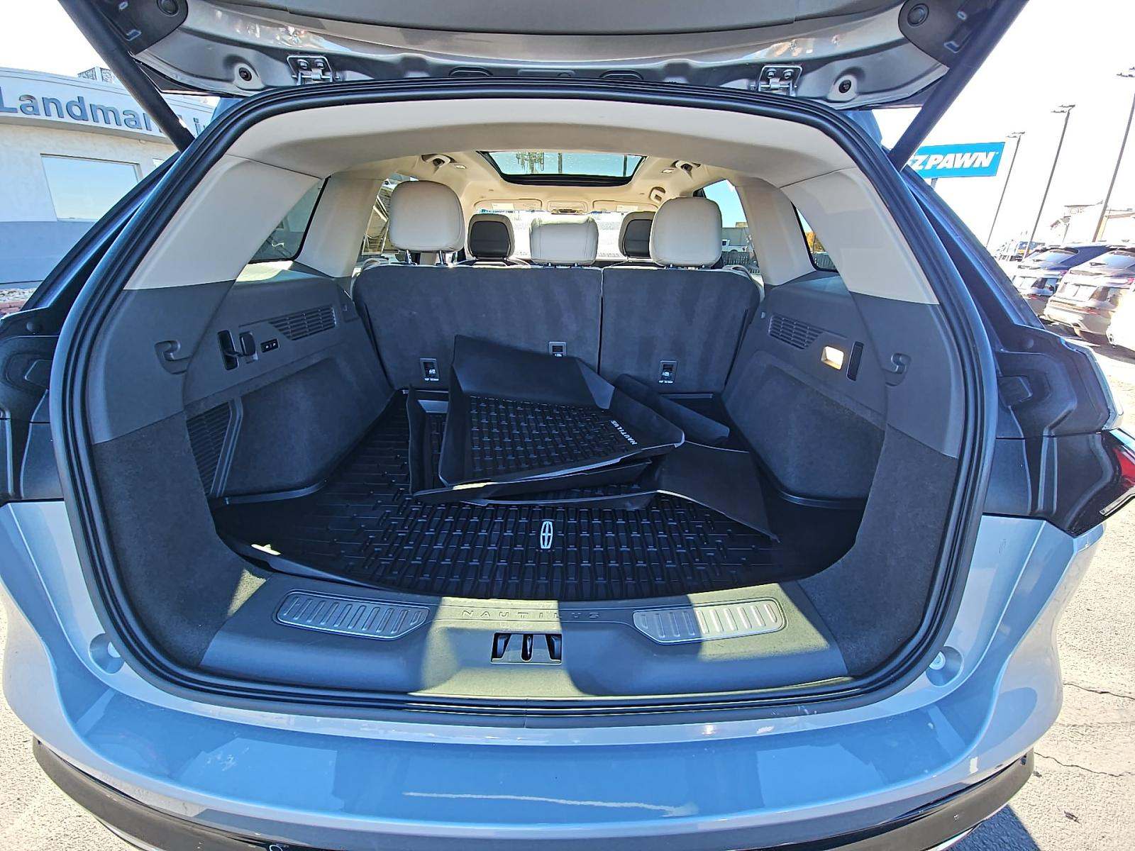 2024 Lincoln Nautilus Reserve AWD