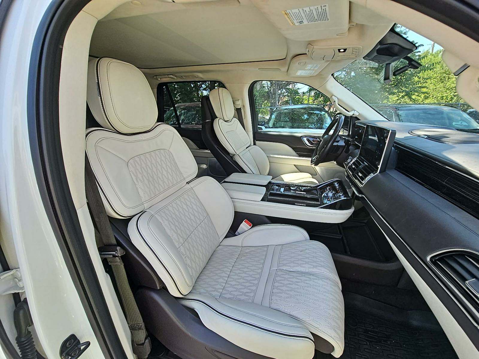 2023 Lincoln Navigator L Black Label AWD