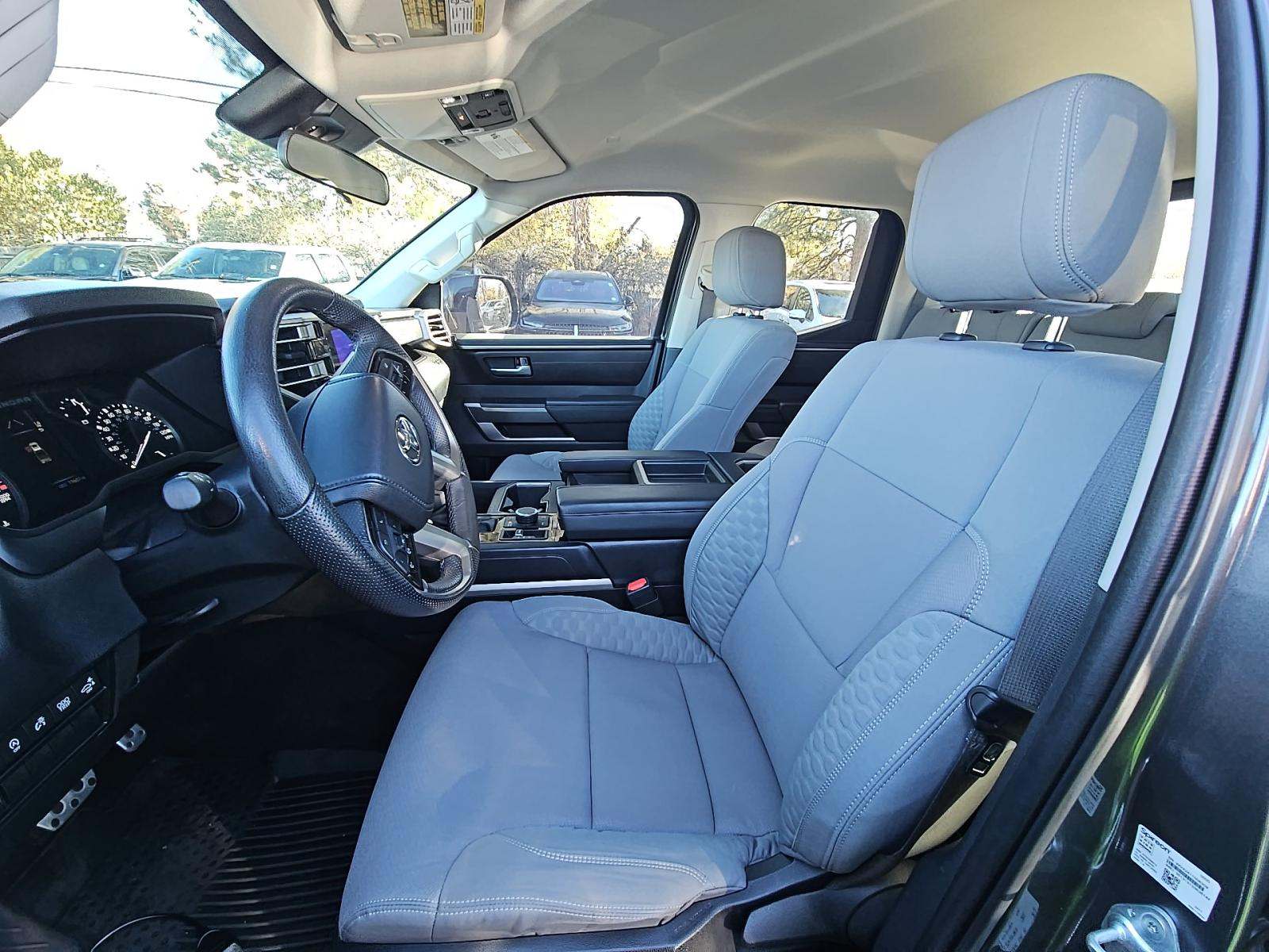 2022 Toyota Tundra SR5 AWD