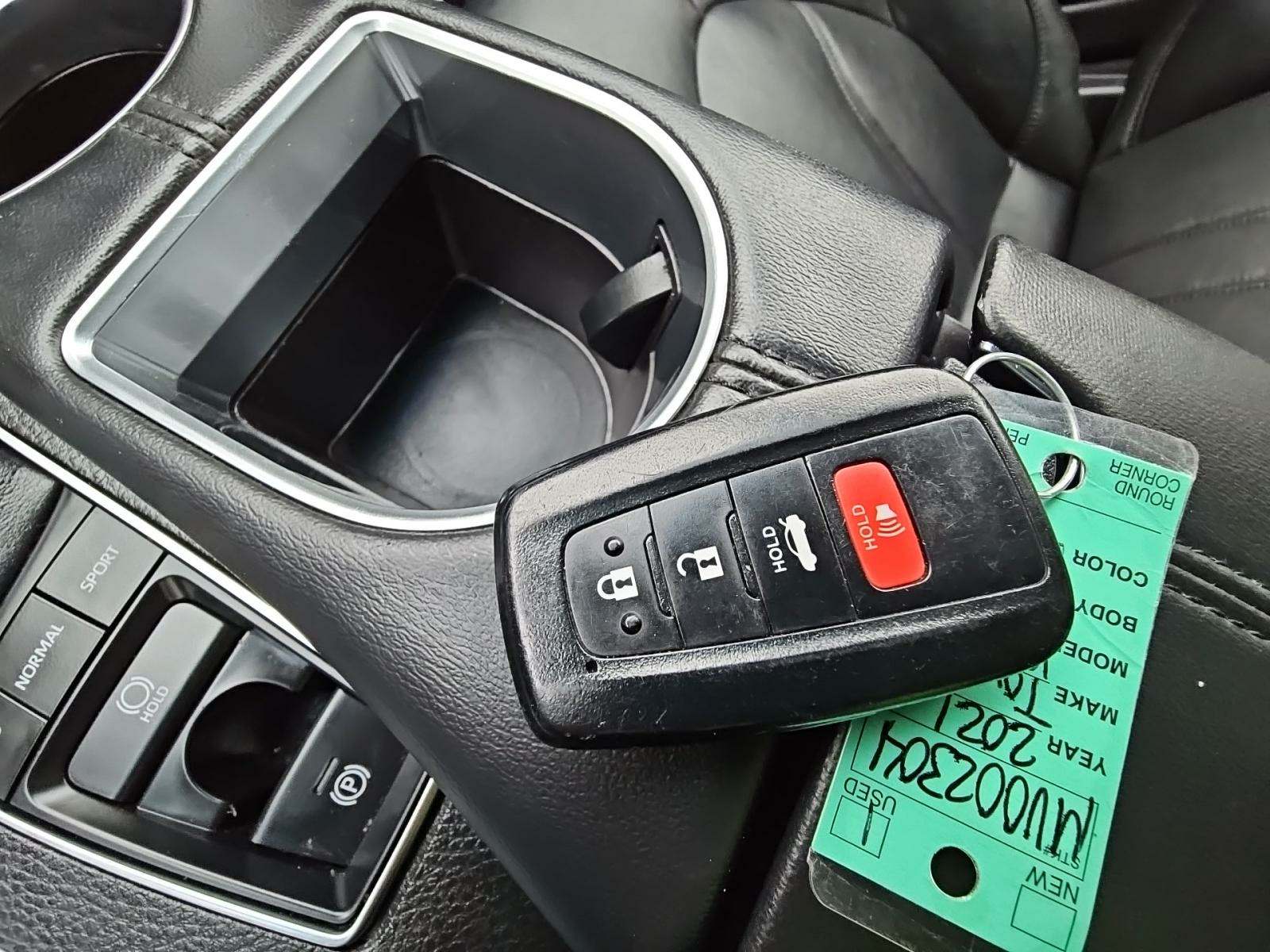 2021 Toyota Avalon XLE AWD