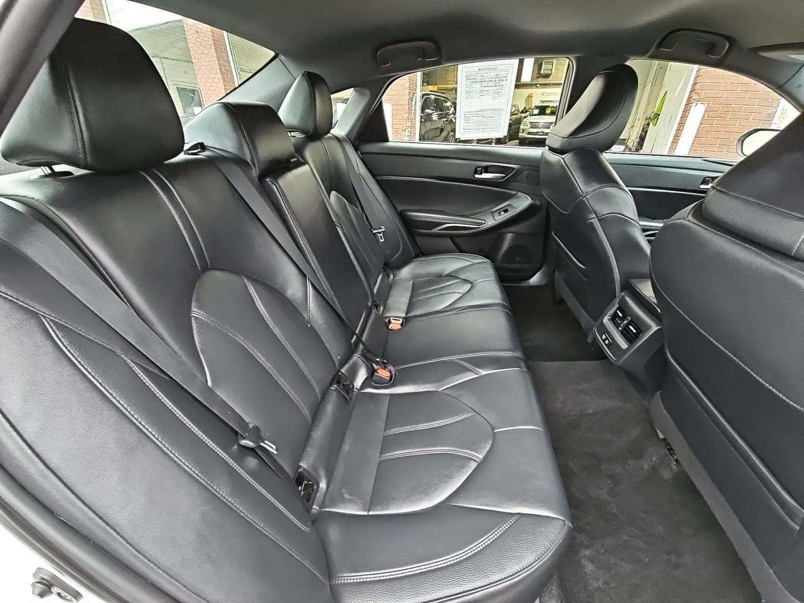 2021 Toyota Avalon XLE AWD