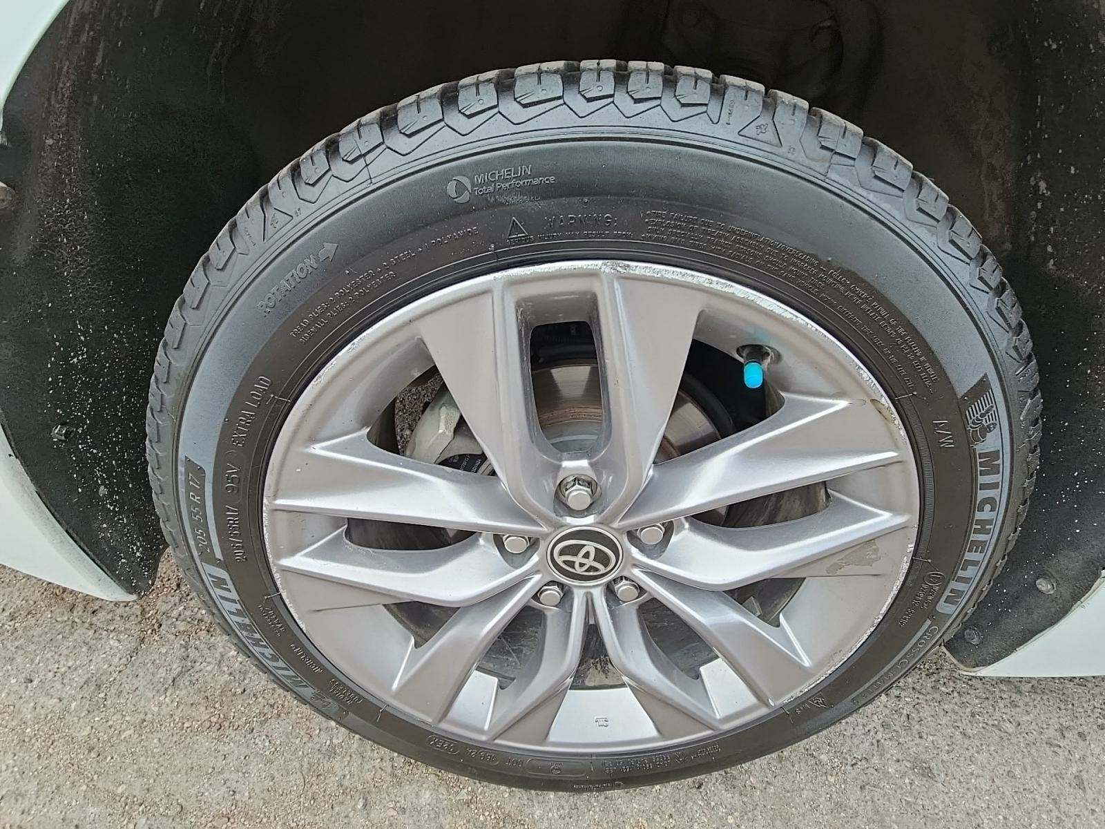 2021 Toyota Avalon XLE AWD