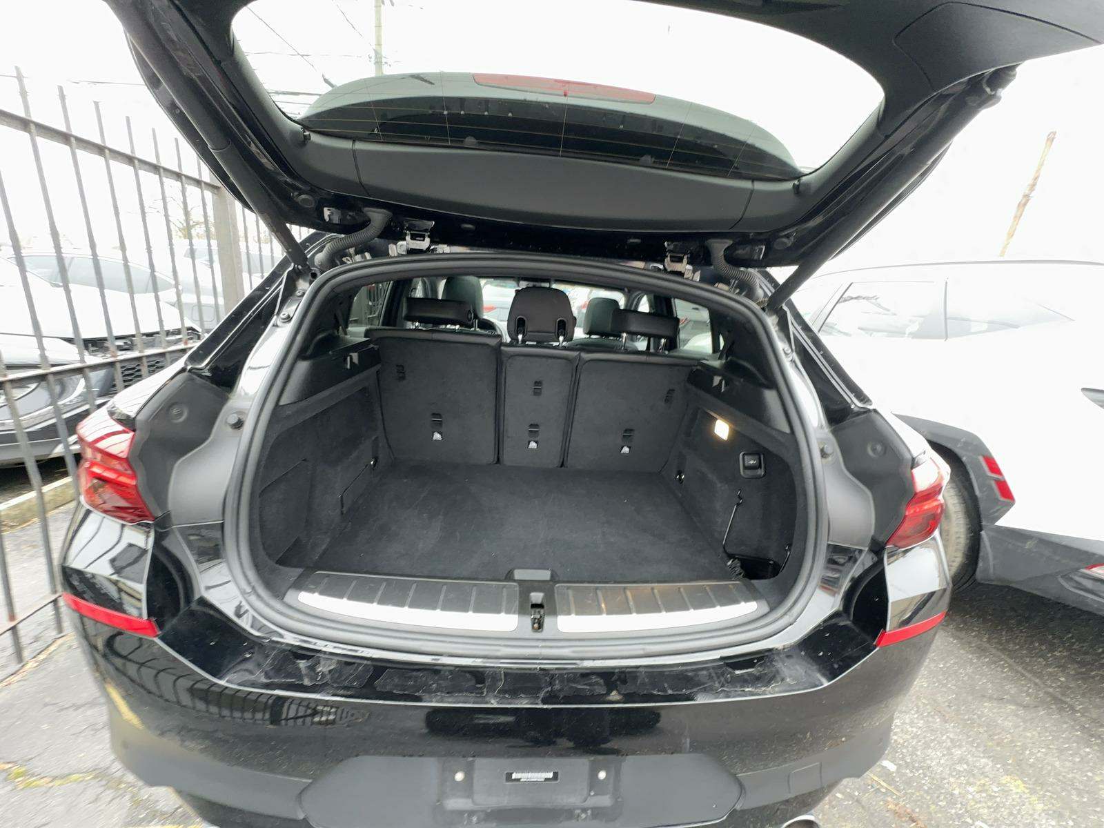 2022 BMW X2 xDrive28i AWD