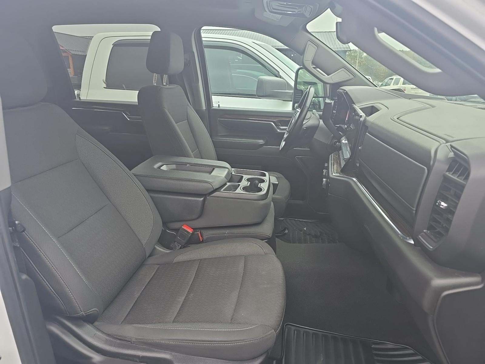 2024 Chevrolet Silverado 2500HD LT AWD