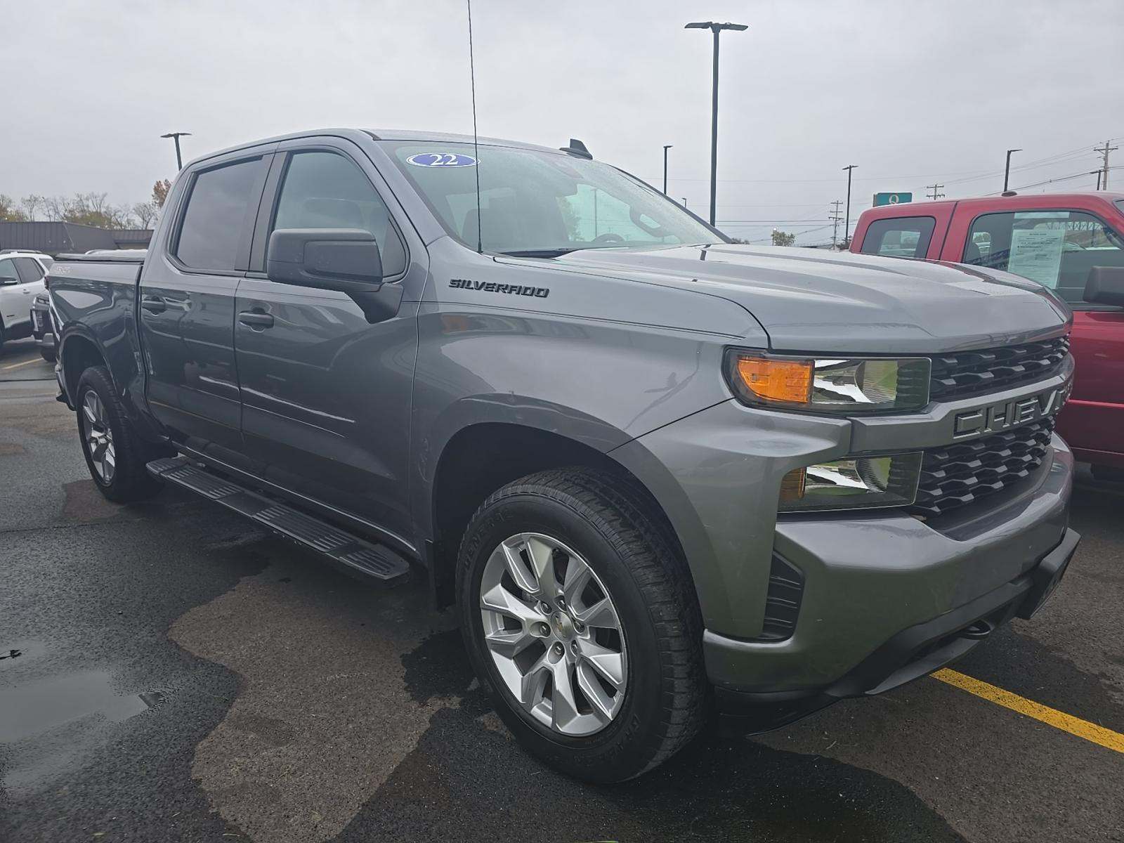 2022 Chevrolet Silverado 1500 Custom AWD