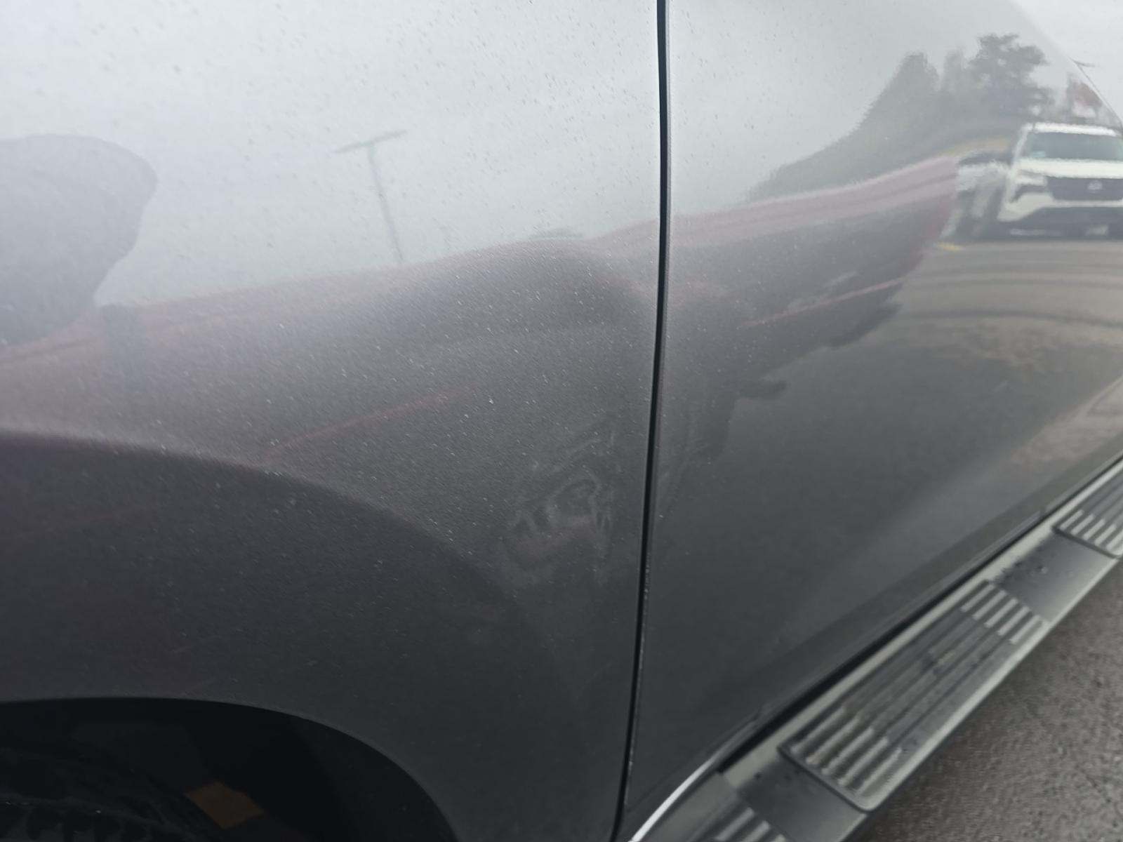 2022 Chevrolet Silverado 1500 Custom AWD