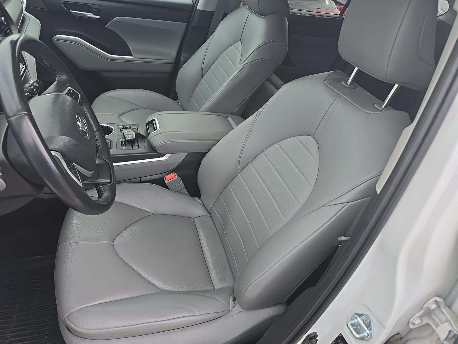 2023 Toyota Highlander XLE AWD